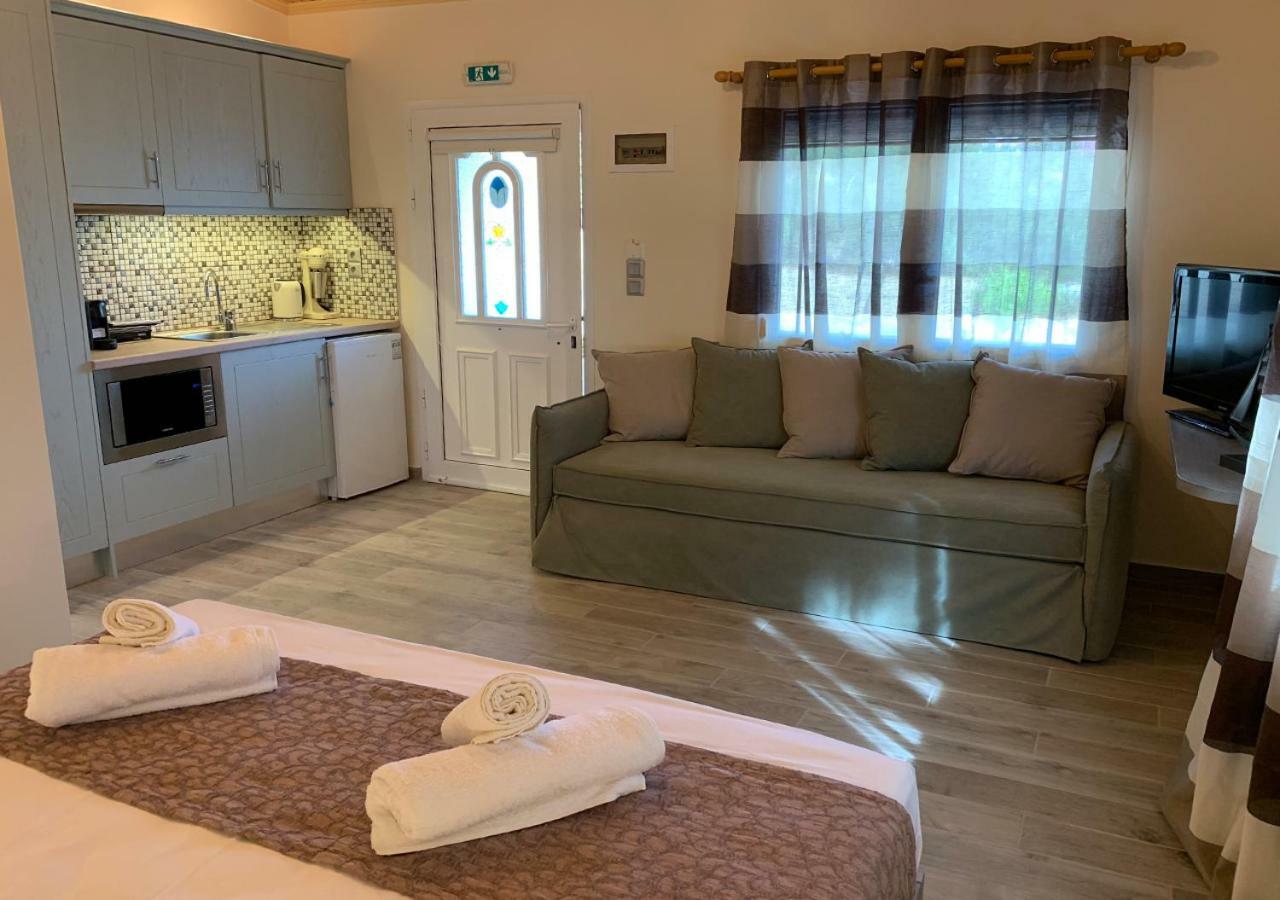 Iliovasilema Aparthotel Platí Kültér fotó