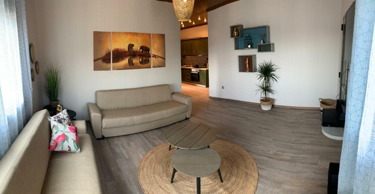 Iliovasilema Aparthotel Platí Kültér fotó